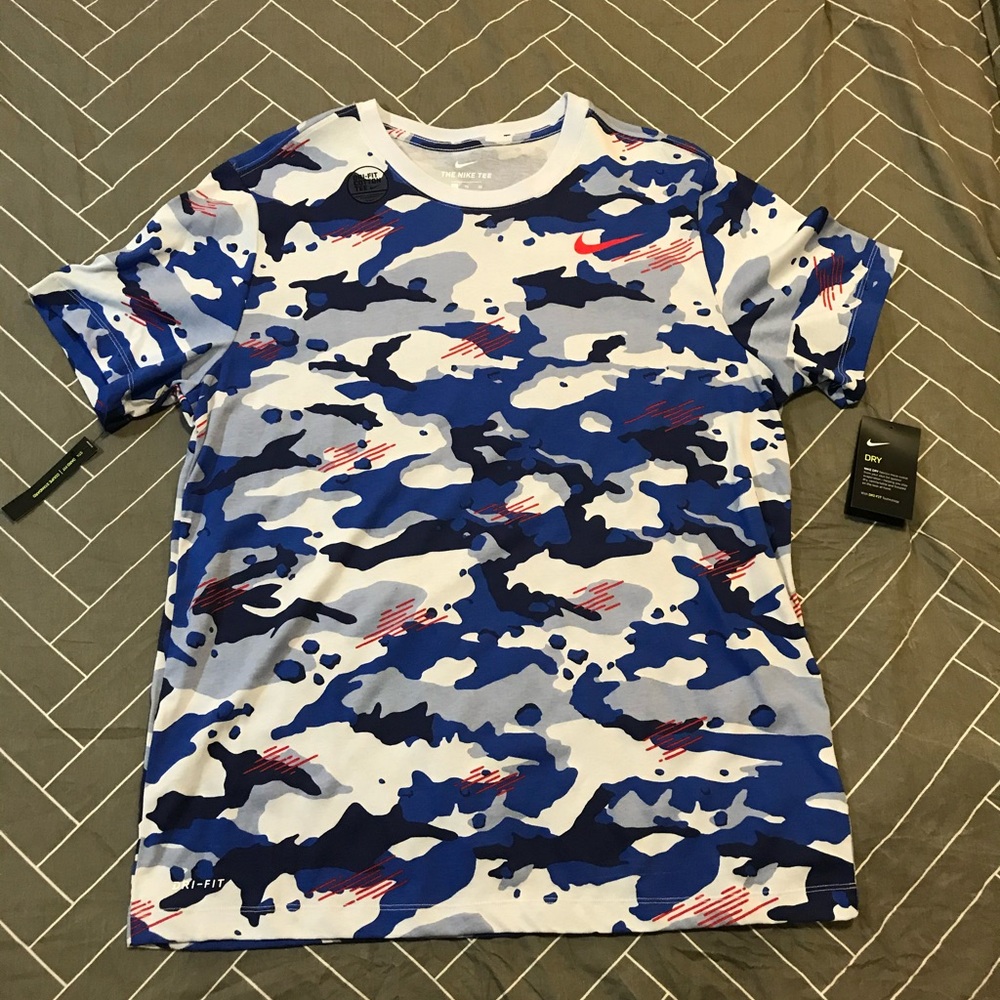 XL men’s Nike Shirt!